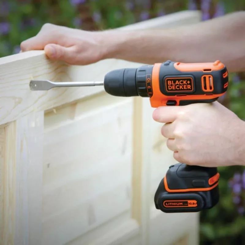 Black and Decker BDCDD12-QW Akkus fúrócsavarozó